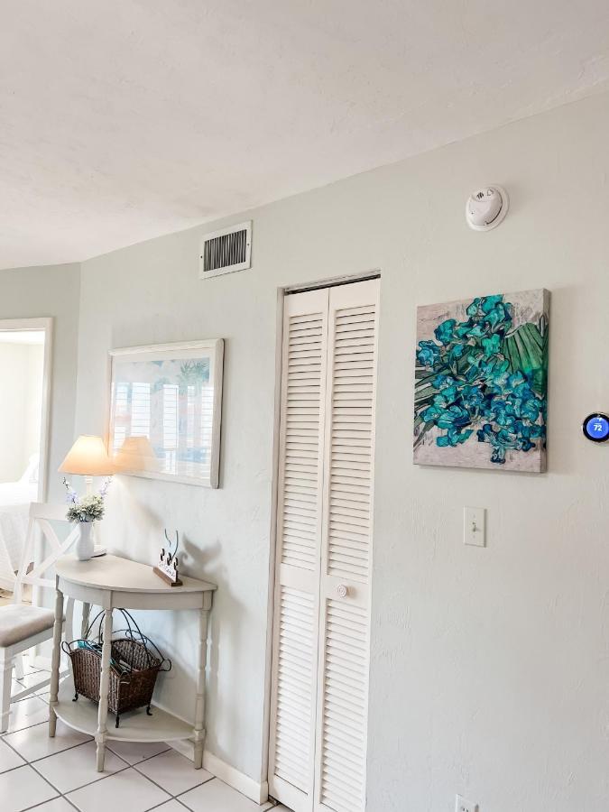 Knot A Care Remodeled Direct Water Access Condo With Ocean And Pool Views Now Sleeps Six マルコ・アイランド エクステリア 写真
