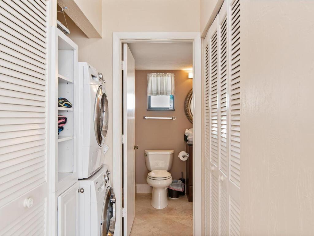 Knot A Care Remodeled Direct Water Access Condo With Ocean And Pool Views Now Sleeps Six マルコ・アイランド エクステリア 写真